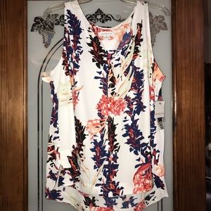 !NEW! Sleeveless Blouse
